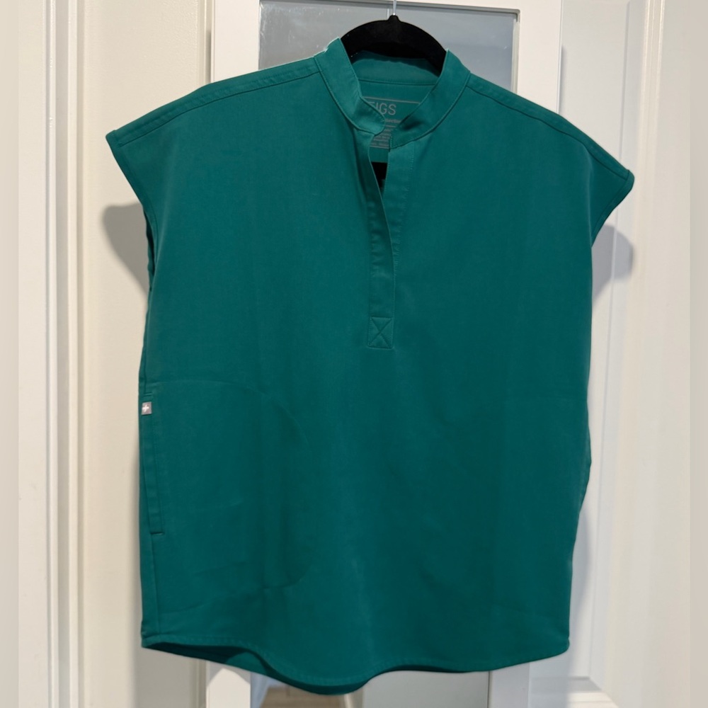 Figs Rafaela Scrub Top